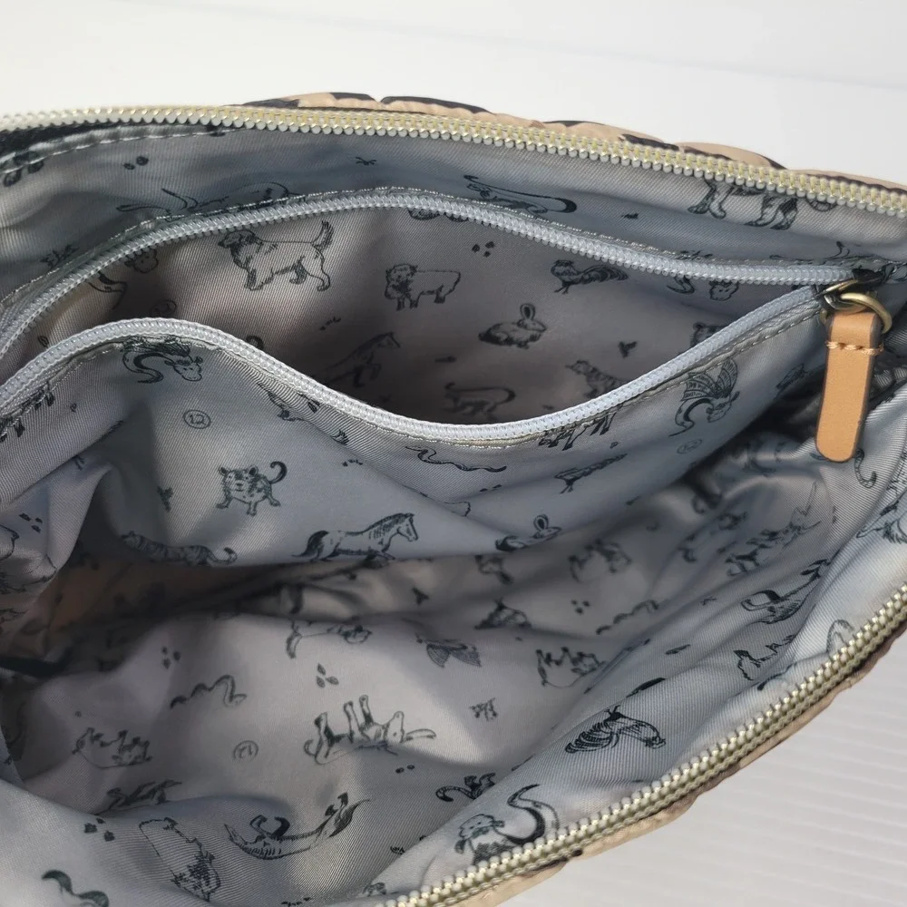 TWELVElittle Beige Leopard Animal Print Makeup Baby Wipe‎ Wristlet Bag 11 x8
